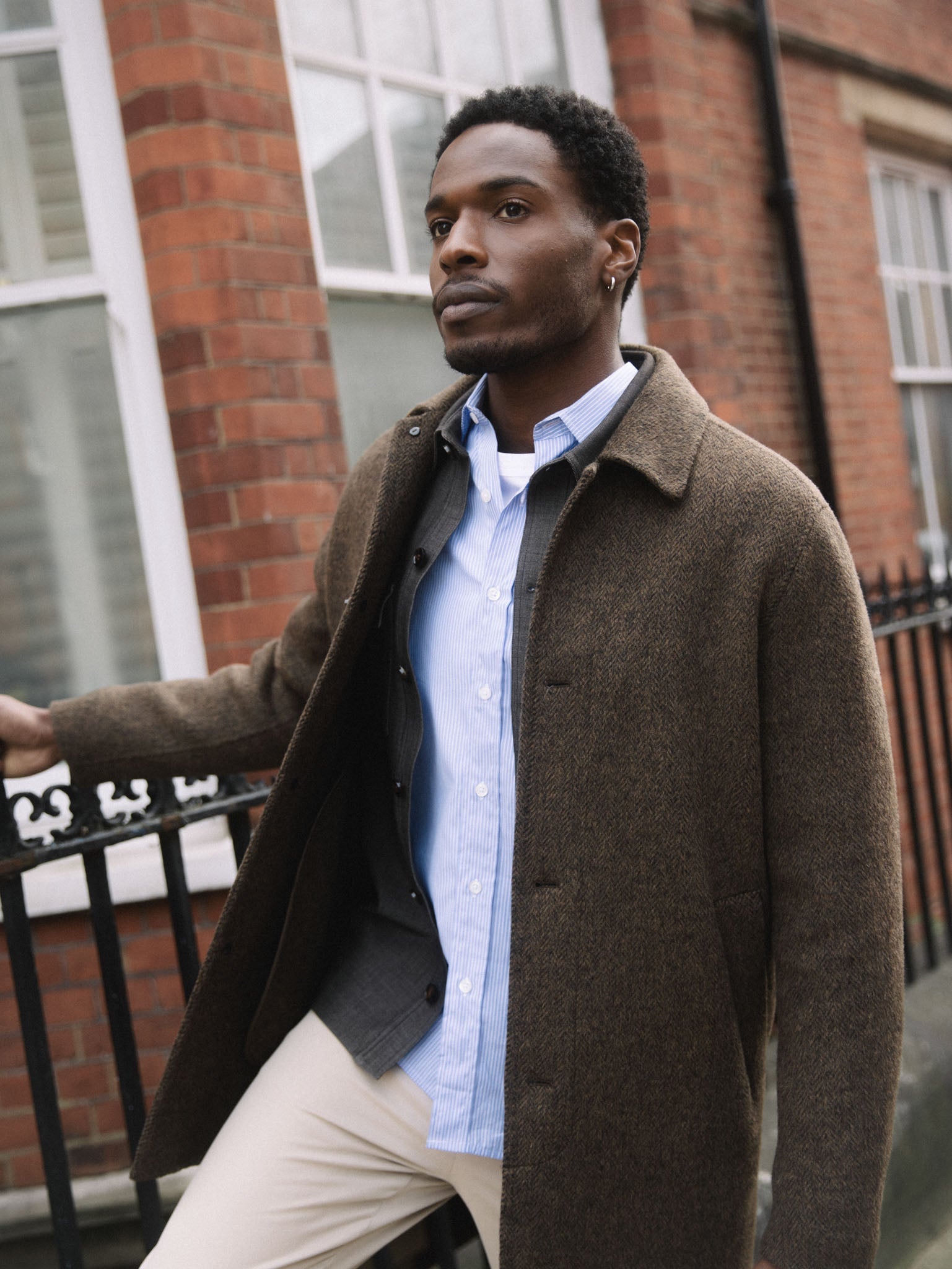 Modelshot / Slate Black / Detail